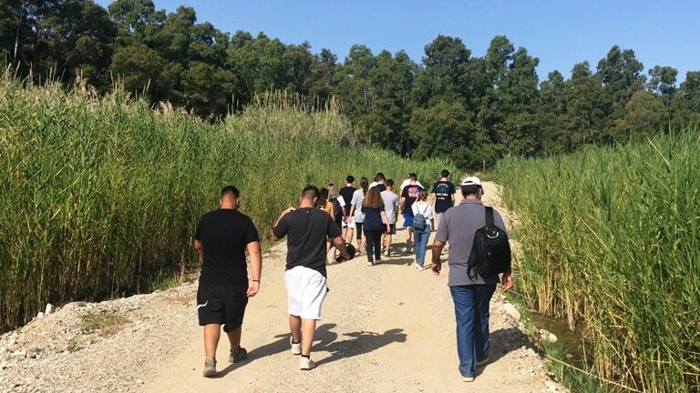 Πάτρα: Οι μαθητές ξεναγούνται στο έλος της Αγυιάς Πάτρα: Οι μαθητές ξεναγούνται στο έλος της Αγυιάς