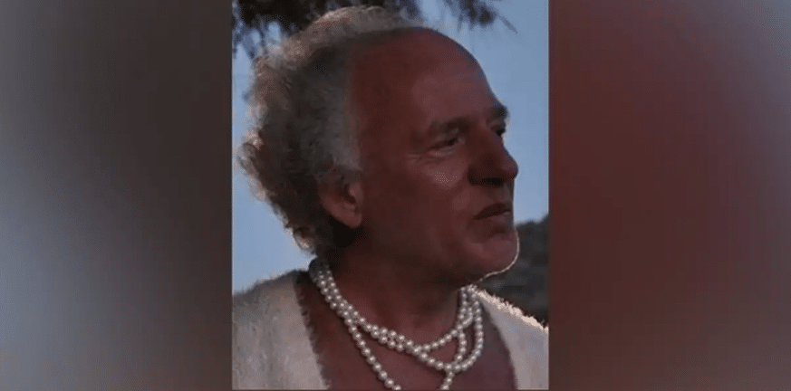 Δήμητρα της Λέσβου: Χειροπέδες στον οδηγό που την εγκατέλειψε Δήμητρα της Λέσβου: Χειροπέδες στον οδηγό που την εγκατέλειψε