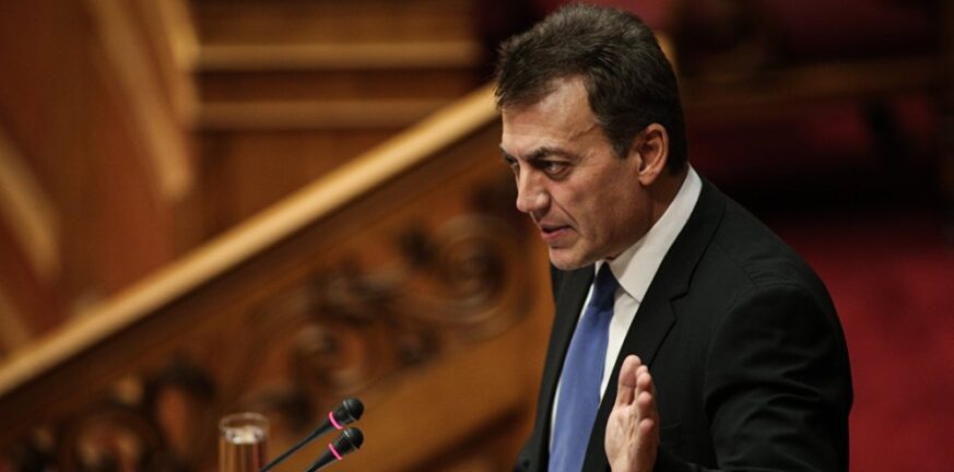 Βρούτσης: "Το εργασιακό νομοσχέδιο δεν θα φέρει την καταστροφή" Βρούτσης: "Το εργασιακό νομοσχέδιο δεν θα φέρει την καταστροφή"