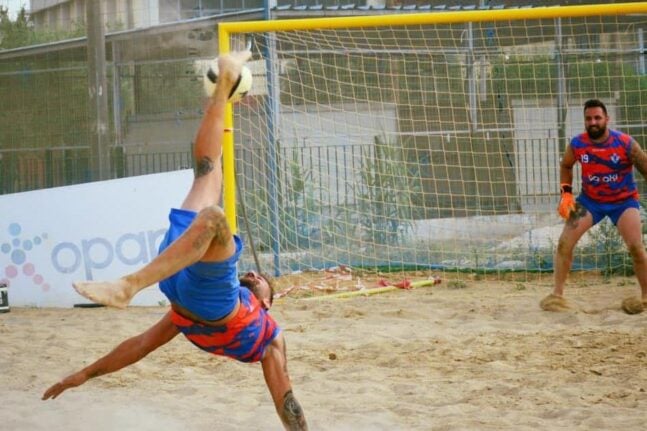 BEACH SOCCER