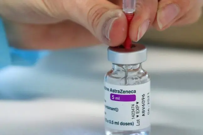 AstraZeneca: Απίστευτη καταγγελία 35χρονου που υπέστη δύο θρομβώσεις μετά το εμβόλιο ΒΙΝΤΕΟ