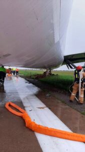 Αεροσκάφος με 284 επιβάτες βγήκε εκτός διαδρόμου - ΦΩΤΟ