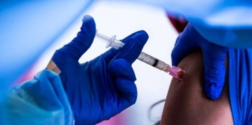 Η Ουγγαρία θα χορηγεί και τρίτη δόση του εμβολίου κατά της COVID-19