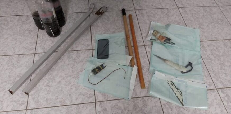 Φυλακές Λασιθίου: Μαχαίρια, χάπια και άλλα "καλούδια" βρέθηκαν σε έρευνα