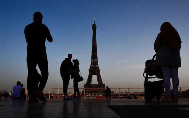 Γαλλία: Πάνω από 200.000 κρούσματα σε μία ημέρα - Ρεκόρ Ευρώπης!