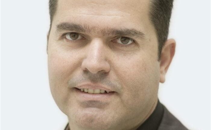 Η νέα δημοσιογραφική εκπομπή του ΙΟΝΙΑΝ με τον Μιχάλη Βασιλάκη