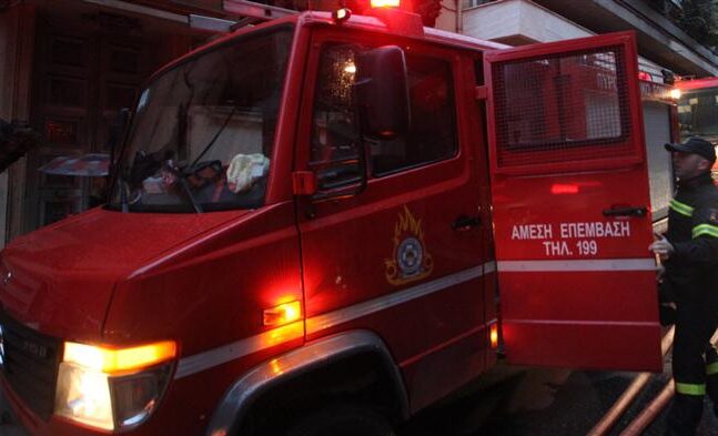 Πάτρα: Εκτροπή οχήματος στην Παραλία- Απεγκλωβίστηκε η οδηγός