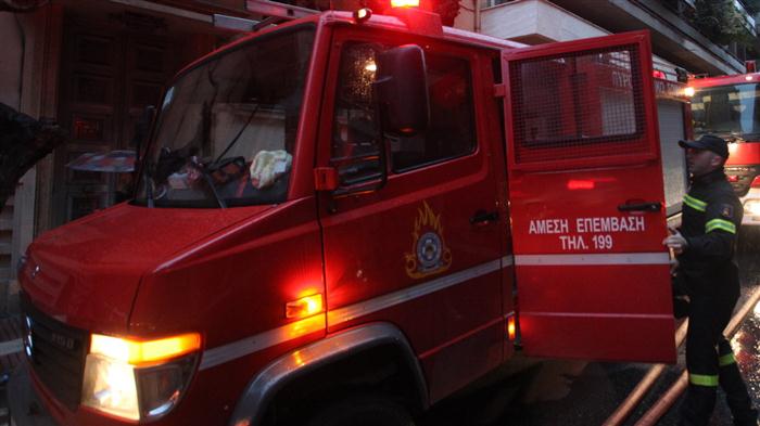 Πάτρα: Εκτροπή οχήματος στην Παραλία- Απεγκλωβίστηκε η οδηγός