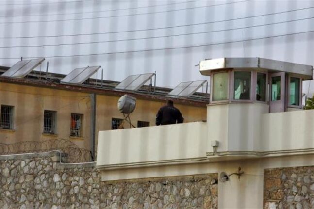 O κορονοϊός «θερίζει» τις φυλακές Κορυδαλλού