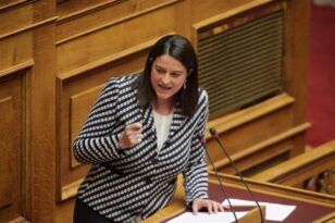 Πιθανό να ανοίξουν νωρίτερα τα σχολεία το Σεπτέμβριο