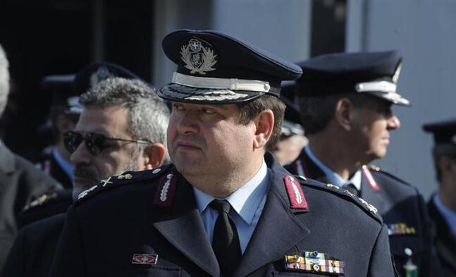 Παραμένει Αρχηγός της ΕΛΑΣ ο Αντιστράτηγος Καραμαλάκης - Αρχηγός ΓΕΑ ο Αντιπτέραρχος Μπλιούμης