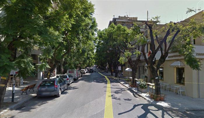 Πάτρα: Ανακατασκευάζονται τα πεζοδρόμια στην Κωνσταντινουπόλεως