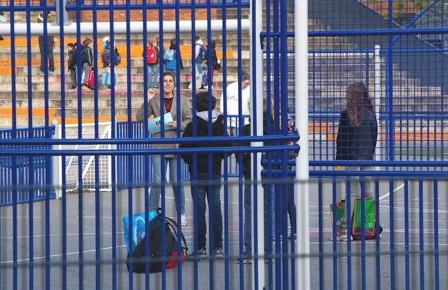 Δεύτερες σκέψεις για άνοιγμα σχολείων την 1η Φεβρουαρίου – Έκτακτη σύσκεψη λοιμωξιολόγων