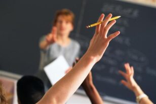 Παραμένουν κλειστά φροντιστήρια, κέντρα ξένων γλωσσών και Πανεπιστήμια