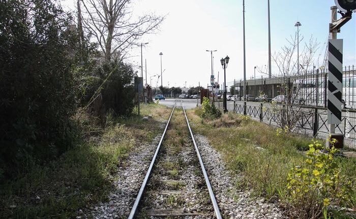 Πάτρα - Τρένο: «Μόνο 60εκ. € παραπάνω θέλει η απόλυτη λύση» λέει ο Δήμος Πάτρα - Τρένο: «Μόνο 60εκ. € παραπάνω θέλει η απόλυτη λύση» λέει ο Δήμος