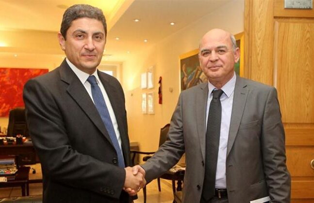 Γραμμένος προς FIFA-UEFA: «Να κάνετε άμεση παρέμβαση στην Πολιτεία»