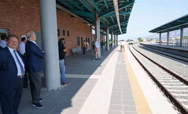 Αιγιάλεια: Συνάντηση Καλογερόπουλου-Βίνη για το νέο σταθμό Αιγίου