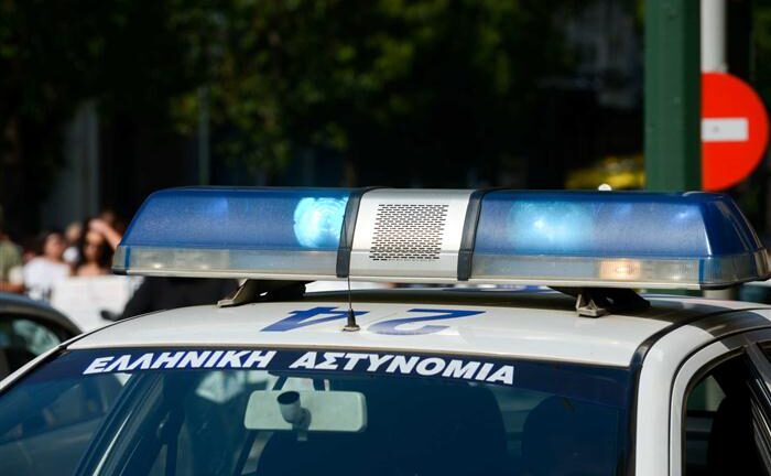 Πάτρα: Αντάλλαξαν ευχές... με πυροβολισμό- Τι απασχολεί τις αρχές