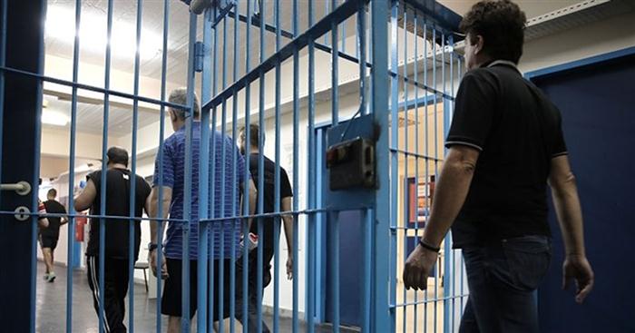 Αχαΐα: Στα χαρακώματα τα δύο σώματα - Ο Χ. Τσίτσικας στον Αλ. Μπάρλο