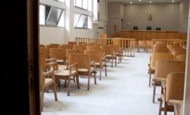 Την λειτουργία των δικαστηρίων για επείγουσες περιπτώσεις ζήτησαν οι δικηγόροι