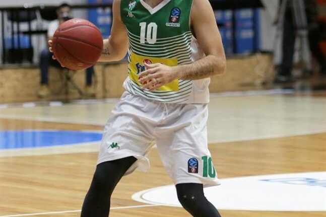 Τα βλέμματα σε Αρσλάν και Σαβάς