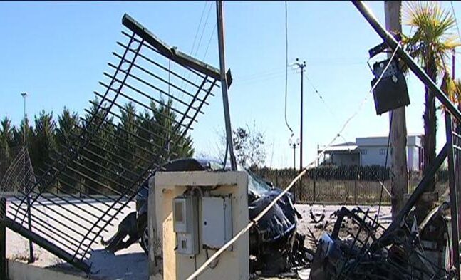 Λάρισα: Το «τελευταίο αντίο» στην 19χρονη