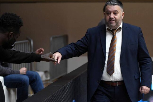 Γιατράς: «Θέλει καλό κλίμα και τη βοήθεια του Θεού»