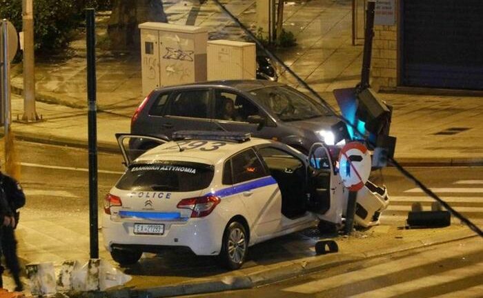Πάτρα: Το κυνήγι του διαρρήκτη είχε ζημιές - Ετσι συνέβη το τροχαίο με το περιπολικό