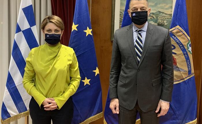 Αλεξοπούλου: «Η αναβάθμιση της ελληνικής αμυντικής βιομηχανίας αποτελεί εθνικό καθήκον»
