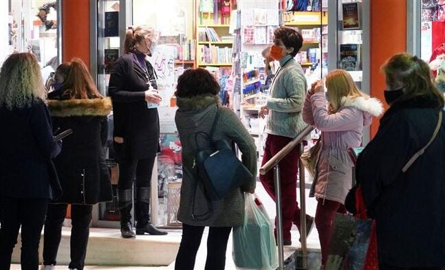 Αίγιο: Με γενναίες εκπτώσεις, προσδοκούν «διπλό» χρήμα οι επιχειρήσεις - Και απαλλαγή από τέλη