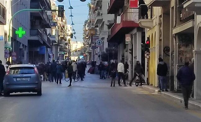 Πάτρα: Συγκέντρωση για τον Κουφοντίνα μετά δακρυγόνων