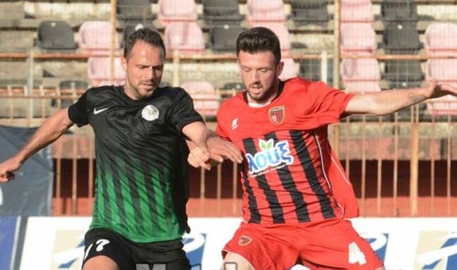 Ερχεται ο Γκίνο, αποχωρούν παίκτες από την Παναχαϊκή