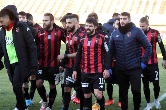 Με Μπρους και Μένκα η αποστολή της Παναχαϊκής στη Λάρισα-Αποκλείστηκε ο Σούλης