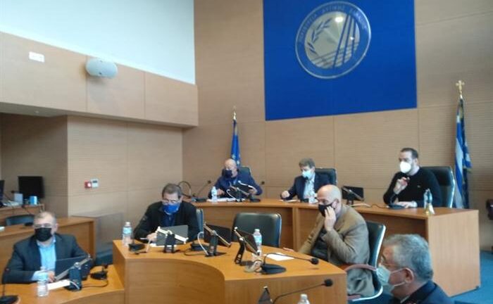 Πάτρα - Χρυσοχοΐδης: Πιο αυστηροί έλεγχοι στα μαγαζιά που μαζεύονται όρθιοι