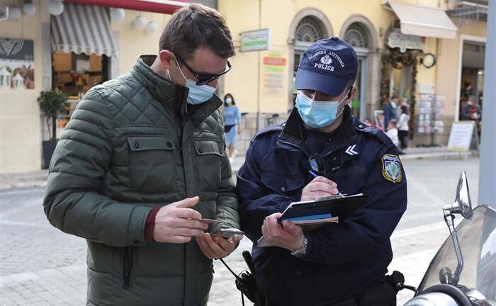 Πάτρα: Πρόστιμα για τα «πηγαδάκια»