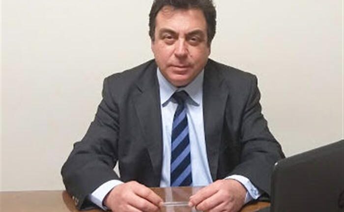 Αντίδραση της Ομοσπονδίας ΑμεΑ για τη φράση του Δημάρχου Πύργου "να χαμογελάμε σαν αφηρημένα, ΑμεΑ"