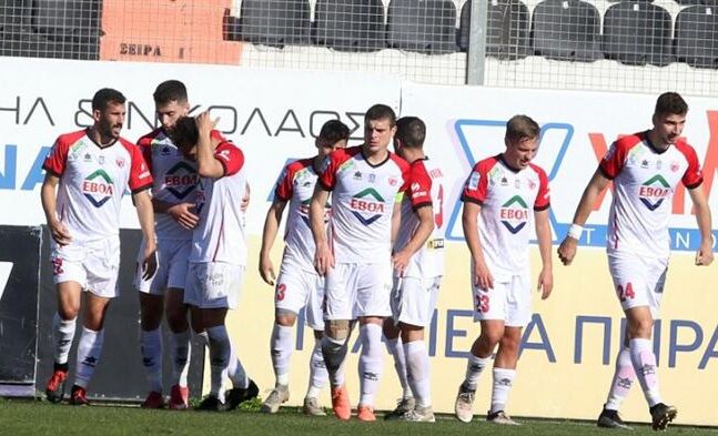 Με Δουβίκα στα προημιτελικά ο Βόλος