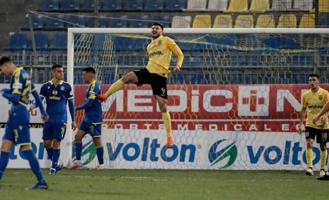 Με Μάνο και Γκαρσία ο Αρης στους «8» του Κυπέλλου