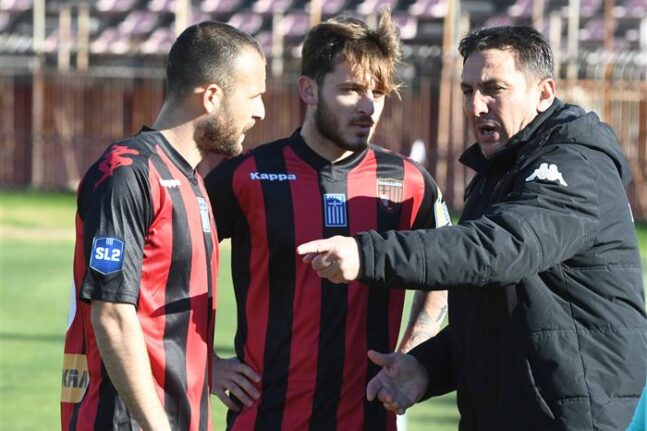 «Ανοίγει» το ρόστερ της Παναχαϊκής ο Νίκος Παπαδόπουλος-Εχει χρησιμοποιήσει 23 από τους 25 παίκτες!