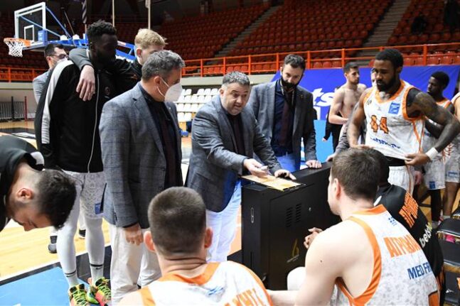 ΒΙΝΤΕΟ - Γιατράς: «Μια εβδομάδα που όλοι ονειρευόμαστε...»