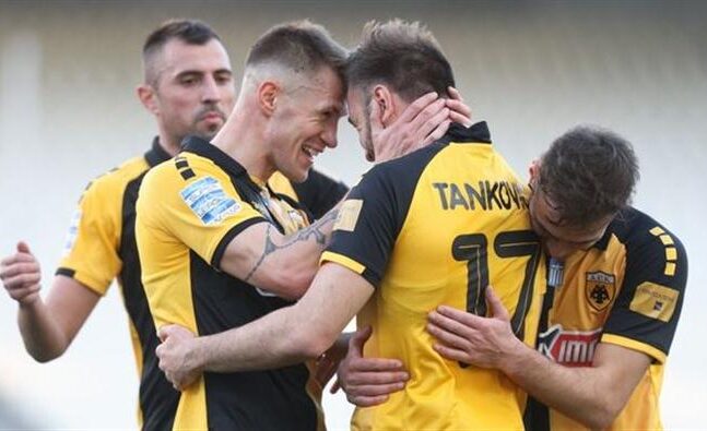 «Καταιγίδα» η ΑΕΚ μέσα σε 11 λεπτά, 4-2 τον Βόλο