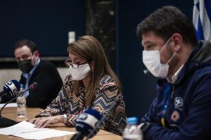 Lockdown: Νέα μέτρα ανακοινώνει ζωντανά ο Χαρδαλιάς