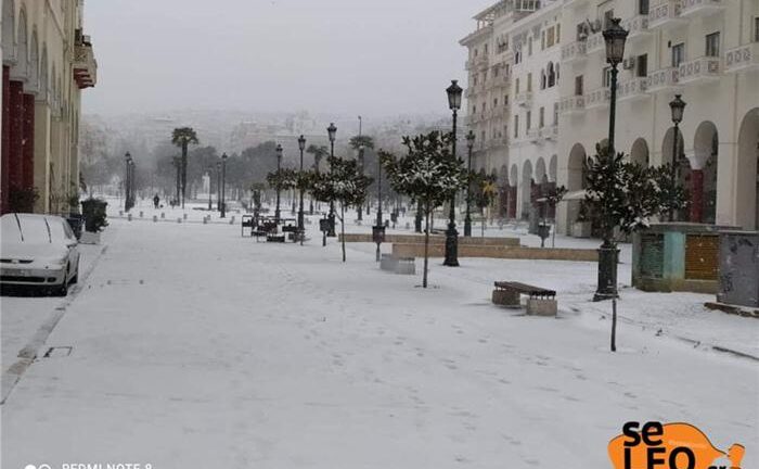 Κακοκαιρία «Μήδεια»: Στα λευκά η χώρα -Χιόνια και στην Αττική από το απόγευμα