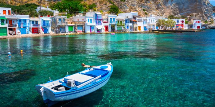 Βρετανία-Ταξίδια: 5 ελληνικά νησιά εξαιρούνται από την απαγόρευση