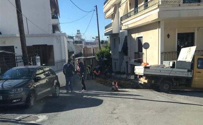 Πάτρα - Αρόη: Τρύπιο δίκτυο και δρόμος σε ένα έτος