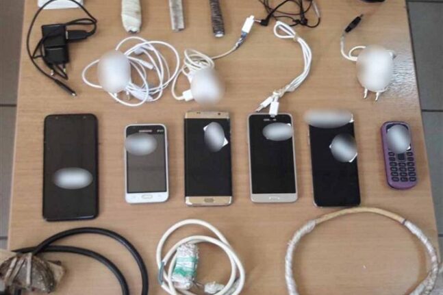 Υπάλληλος φυλακών «εγκέφαλος» εισαγωγής κινητών στα κελιά