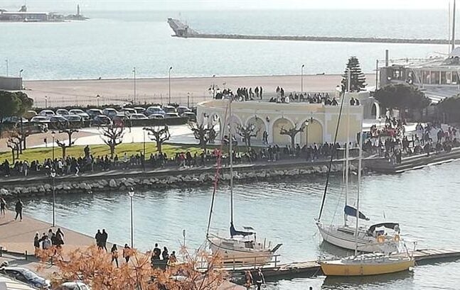 Αχαΐα: Η Πάτρα στο «κόκκινο» - Γεμίζουν οι κλίνες των νοσοκομείων