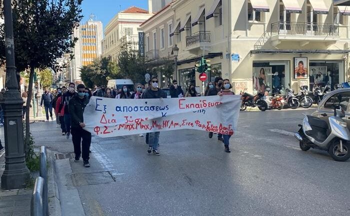 Πάτρα: Στην πορεία για την Παιδεία ο Πελετίδης