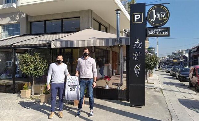 Πάμε για καφέ στον αρχηγό του Απόλλωνα!