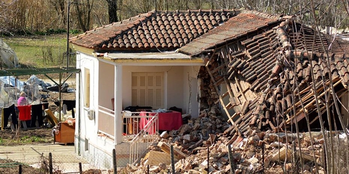 Θεσσαλία: Πάνω από 1.800 «κόκκινες» κατοικίες